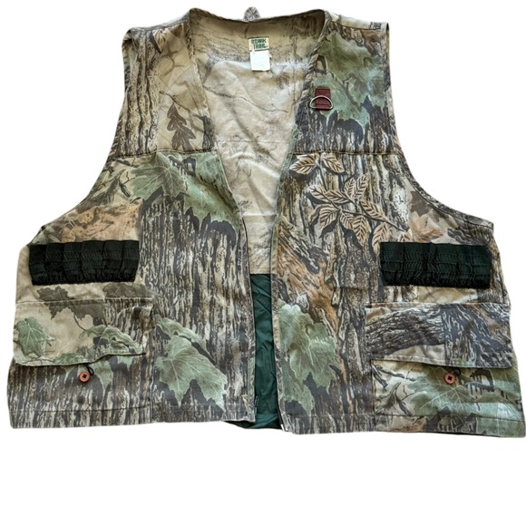 Ozark Trail Other - Ozark Trail Vintage Camo Green and Brown Outdoor Duck Hunting Vest XL